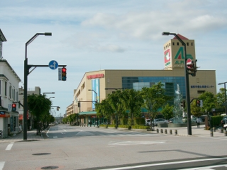 武生駅前の交差点
