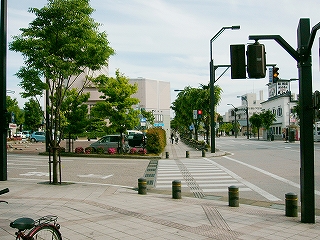 ロータリー入口の信号